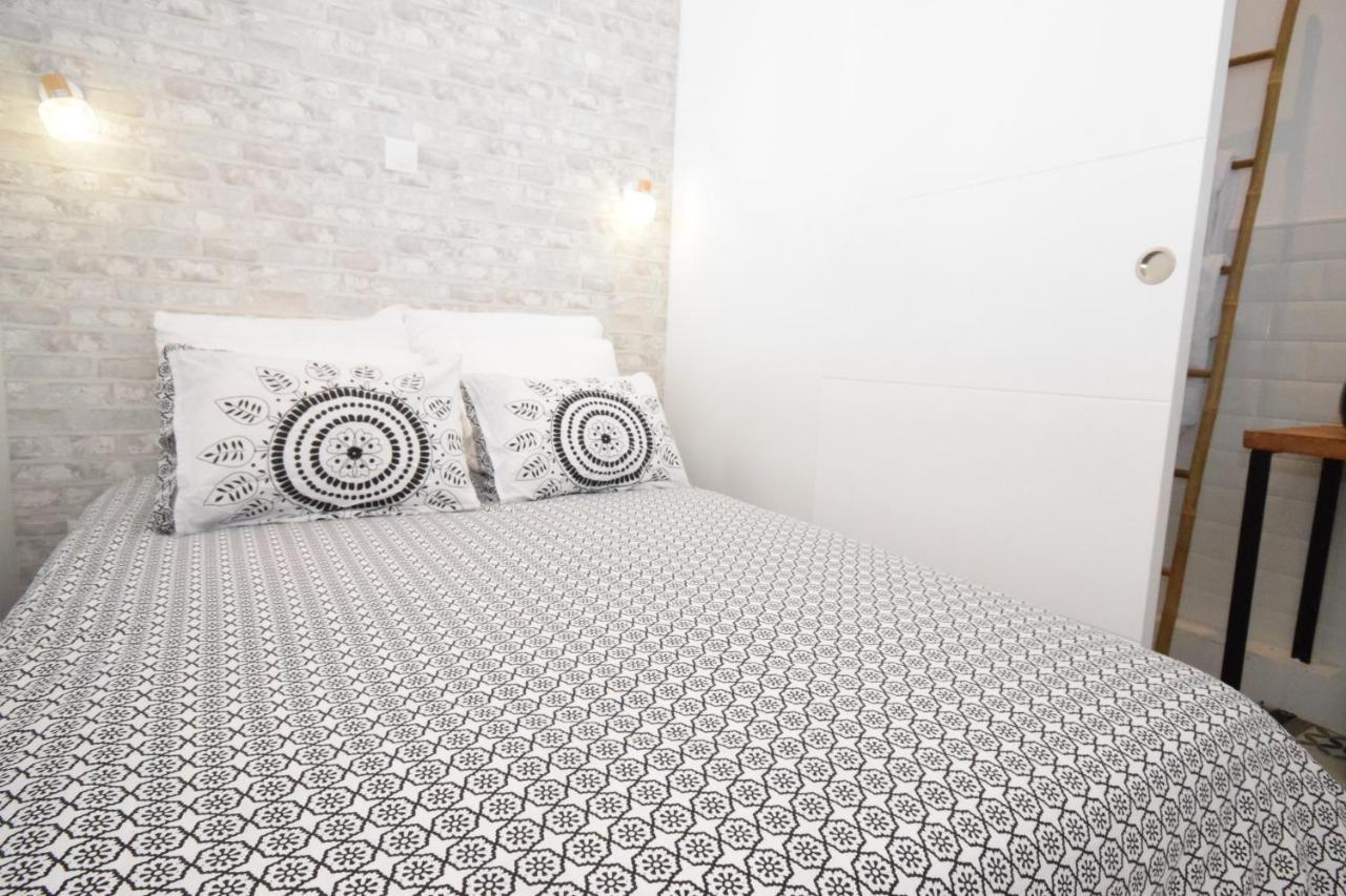 Chic Appart Design - Hyper Centre - Tramway - Free Wifi - Lerelaisdodile12 瓦朗西纳 外观 照片